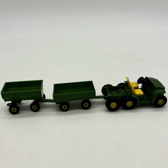 John Deere Die Cast Farm Tractors Combines Club Car Trailers 8pc Horse Carrier - Picture 4 of 10